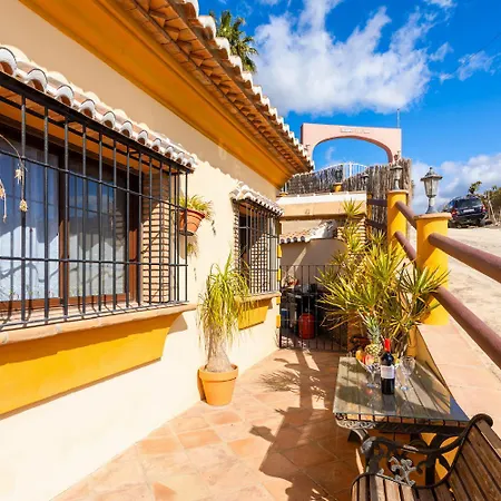 Palomas 2 * Nerja